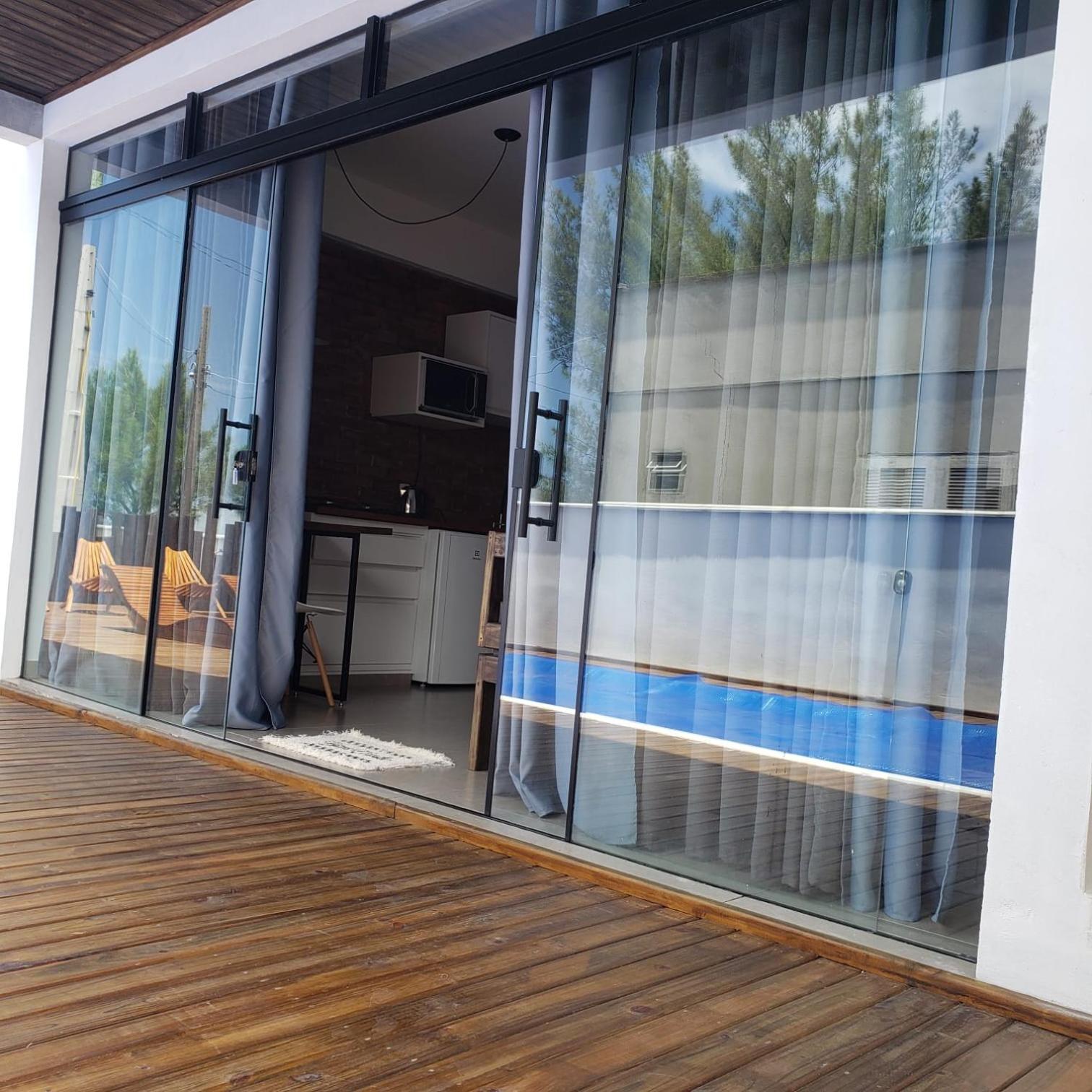 The Guest House Hostel Balneario Gaivota Екстериор снимка