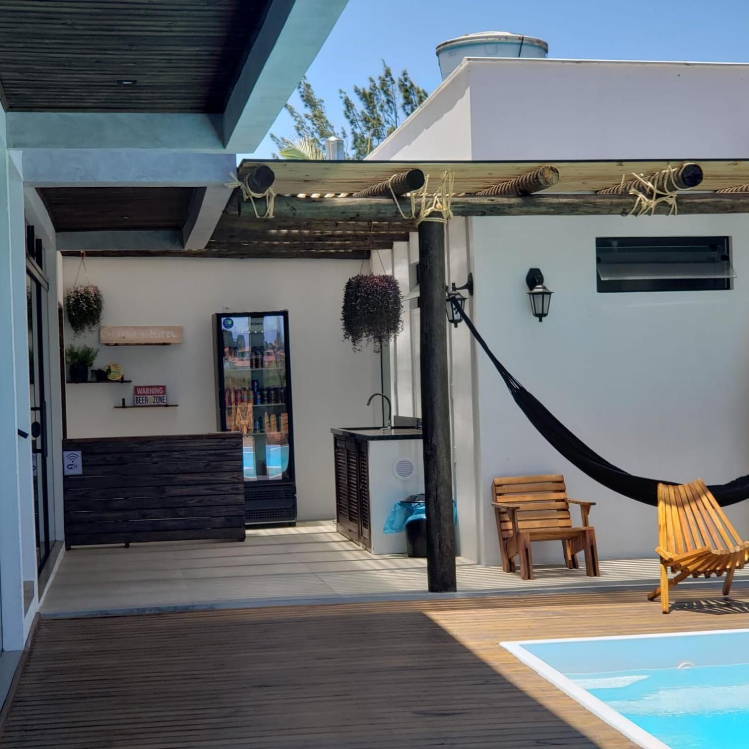 The Guest House Hostel Balneario Gaivota Екстериор снимка